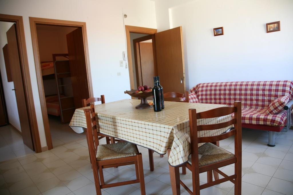 Residence Marino Balestrate Habitación foto